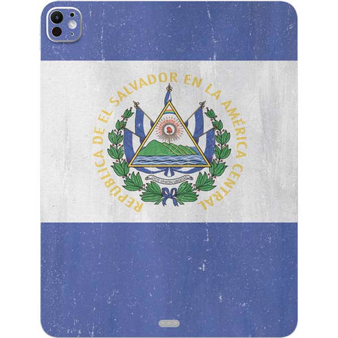 El Salvador Flag Distressed iPad Pro 13in M4 (2024) Skin